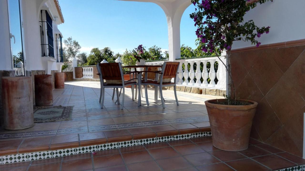 Casa Paloma Blanca Villa Малага Екстериор снимка
